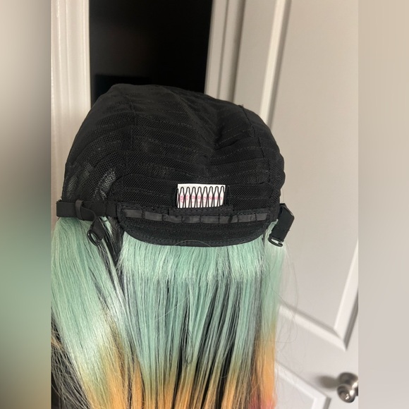 Chelsey Smith Margaret Rainbow Wig - Picture 10 of 10